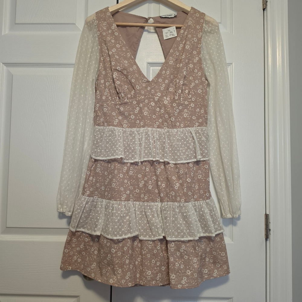 Social Tourist Floral Tiered Lace Mesh Sleeve Open Back Mini Dress Mauve Large